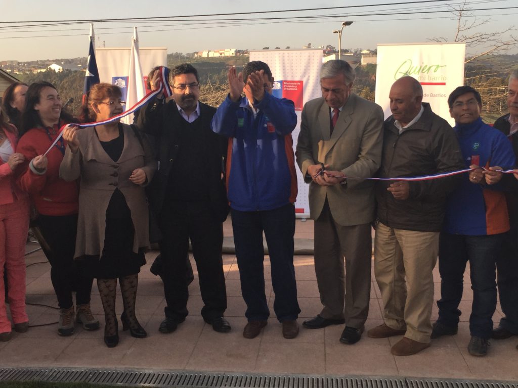 Inauguran nueva plaza y mejoramiento de viviendas en barrio Las Lomas de San Antonio3