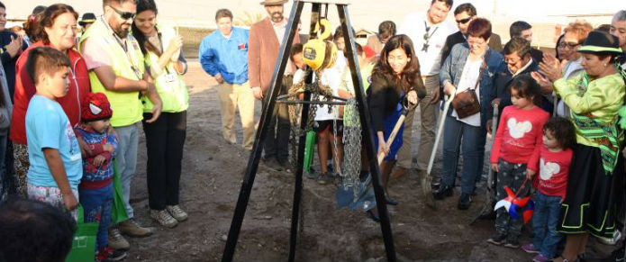 Vecinos y autoridades dieron el vamos a la construcción del Parque Toconao en barrio Alborada de Arica