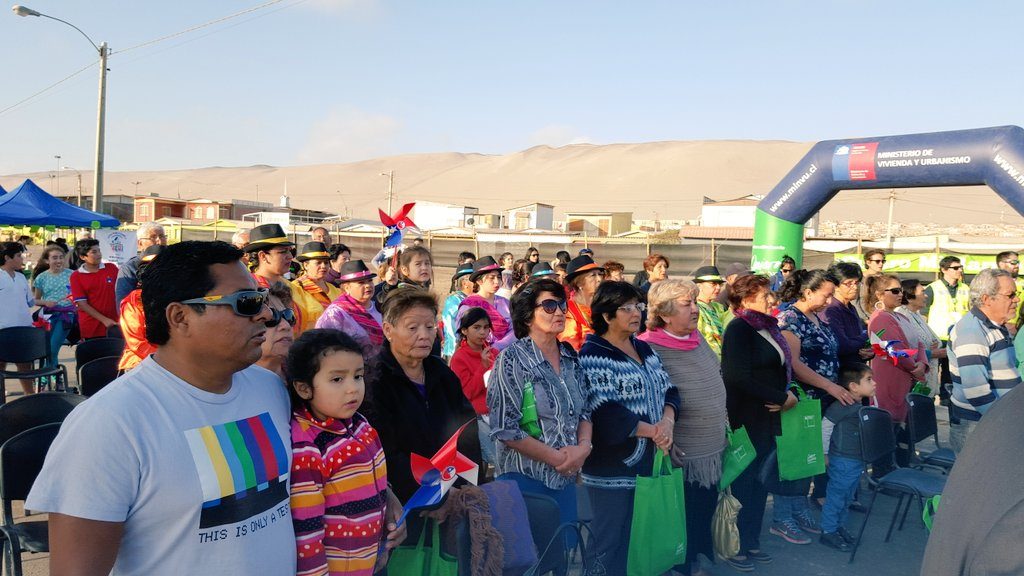 Vecinos y autoridades dieron el vamos a la construcción del Parque Toconao en barrio Alborada de Arica2
